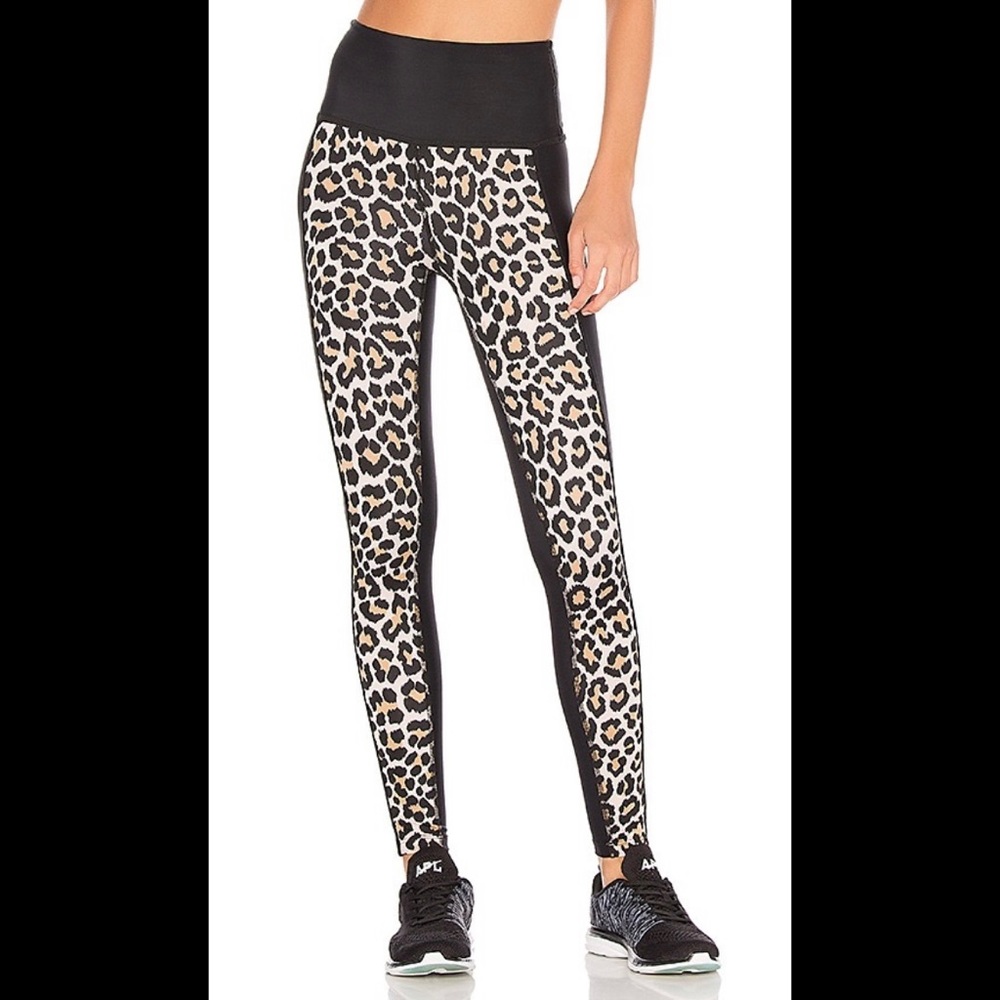 Beyond Yoga - Kate Spade leopard print leggings